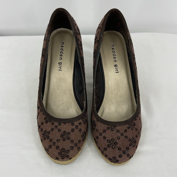 Madden Girl Size 9 Brown Wedge Shoes - Picture 2 of 9